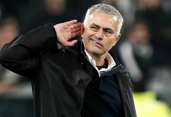 Read more about the article Real Madrid Ingin Pulangkan Jose Mourinho Usai Berpisah dengan Xabi Alonso