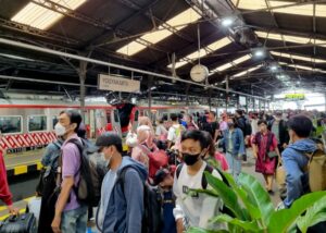 Read more about the article KAI Perkuat Melakukan Mobilitas Aglomerasi Jawa Tengah Lewat Layanan Kereta Api